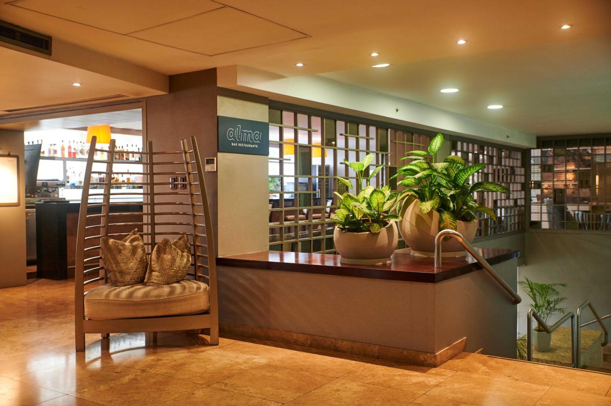 Casa Andina Premium Golf Los Incas Лима Экстерьер фото